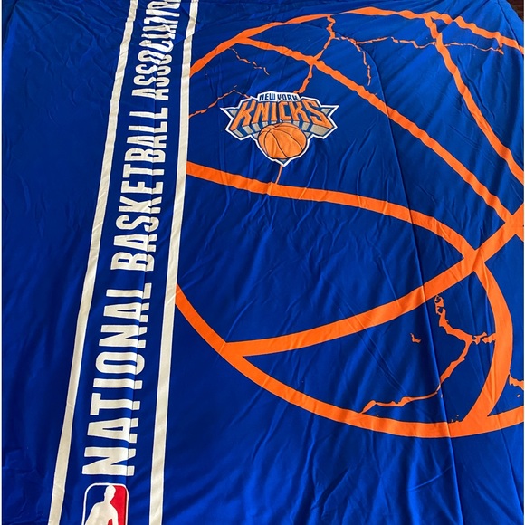 NBA New York Knicks Comforter Blanket 76” x 86” Playoffs Home Decor NY Knicks - Picture 1 of 10